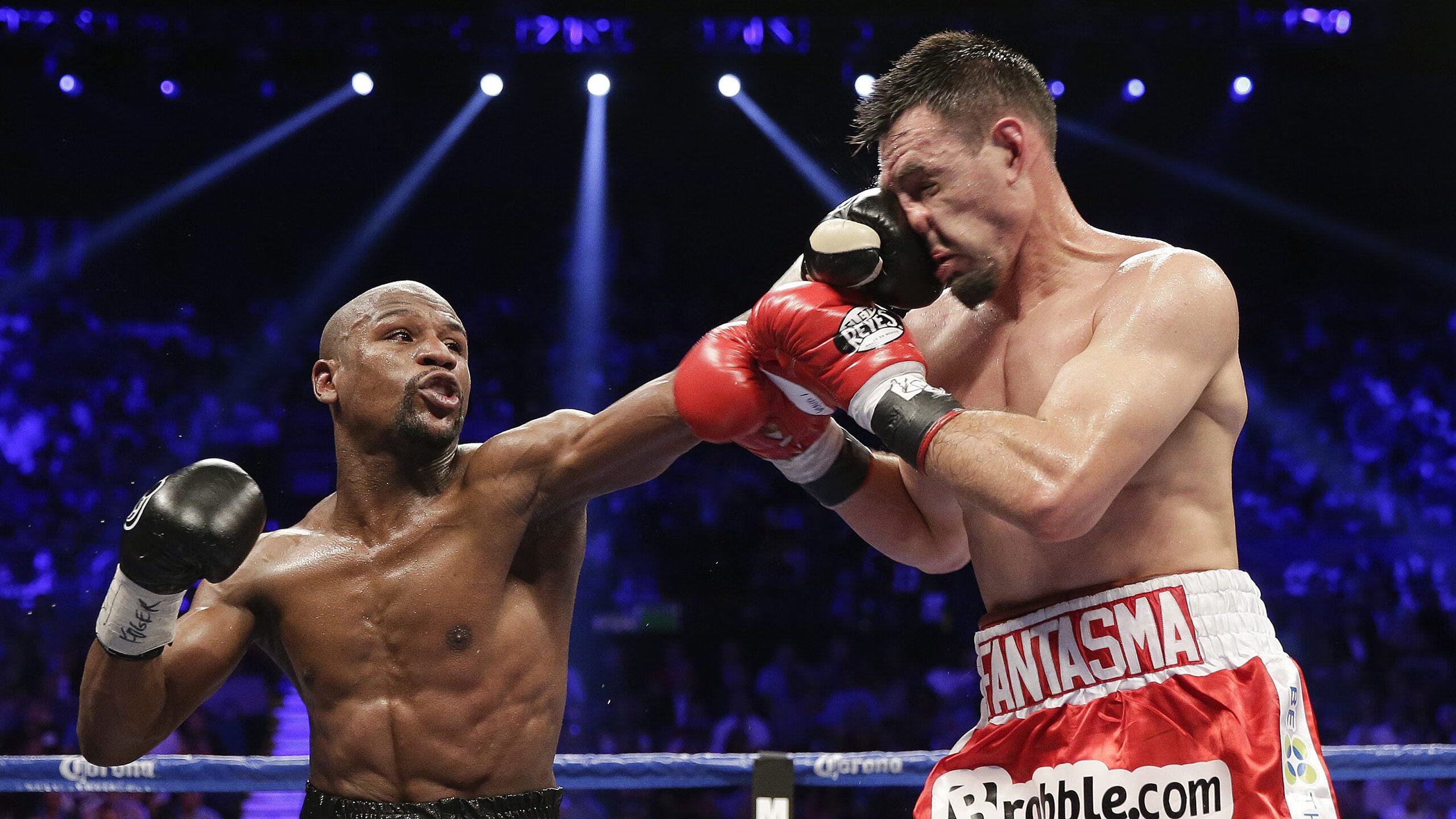 奇才冲垮上海队，文班亚马赛后评分拉满，当天才成为战术本身